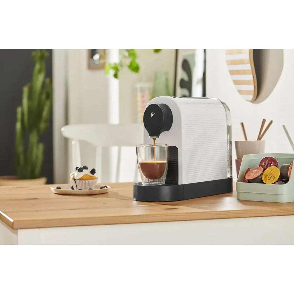 Tchibo Cafissimo "Pure Plus" Coffee Machine